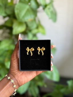 Akinyi Bow Studs