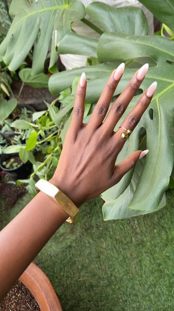 Adiwuor abstract bangle