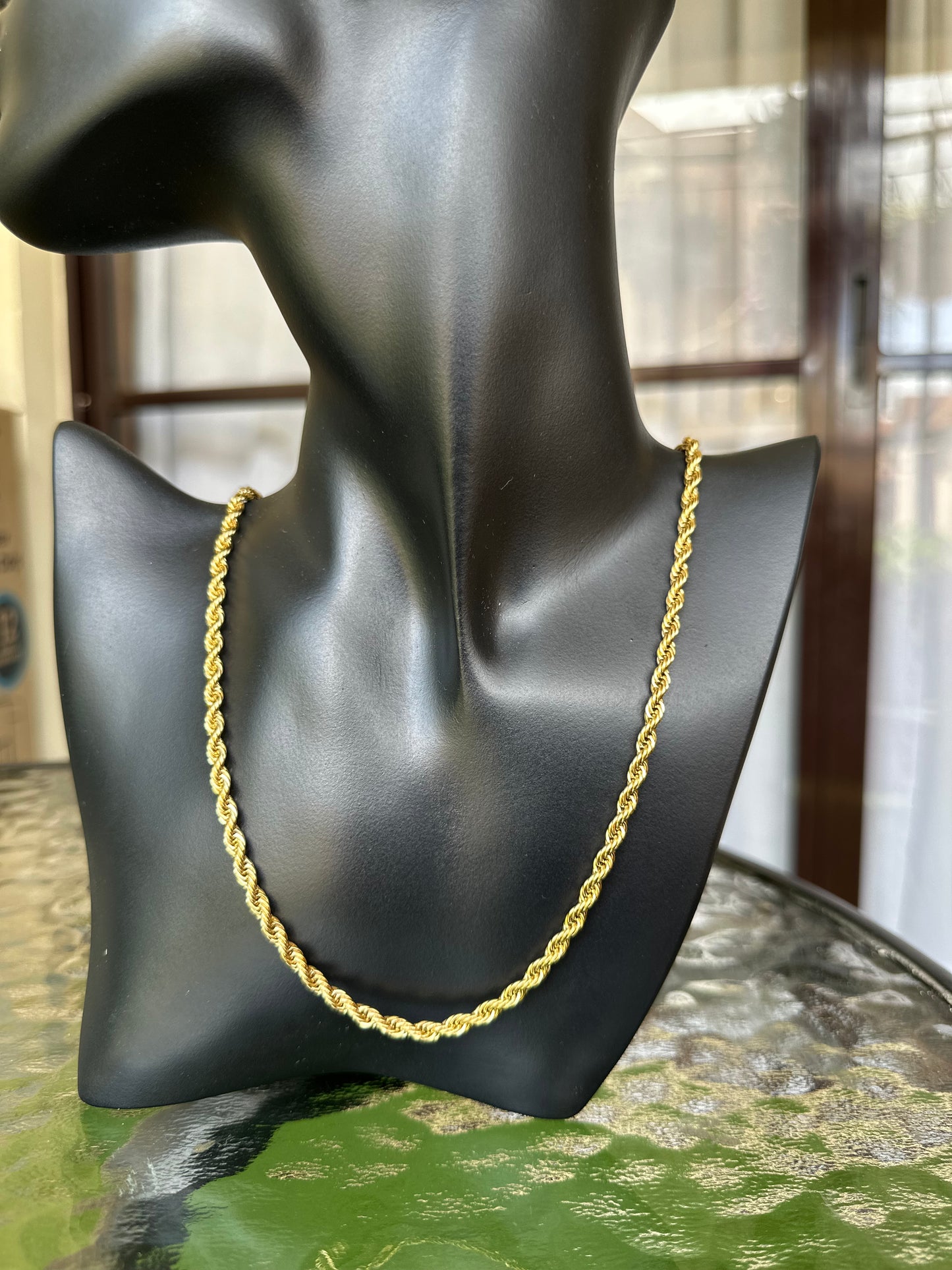 Gold Twist 4mm Neckalce