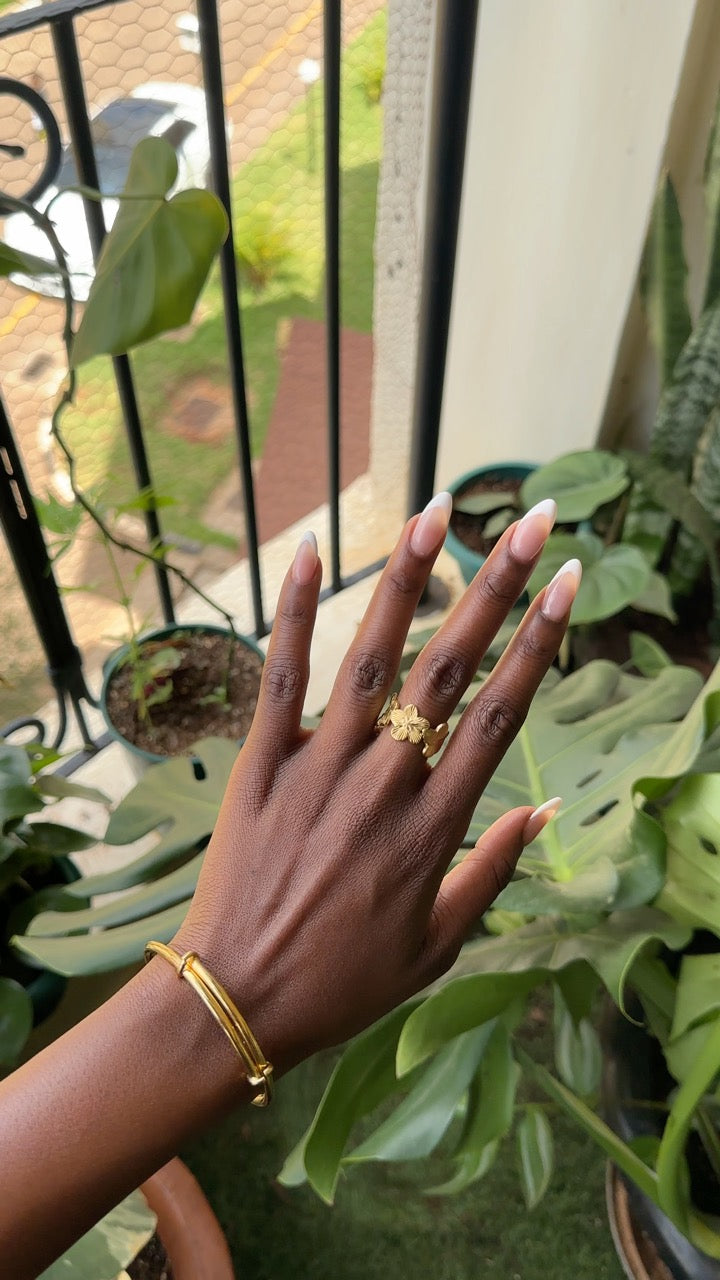 Nyiri Floral Bundle