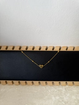 Love looped bracelet