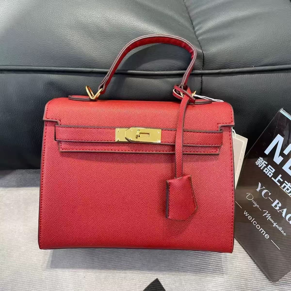Jaberr Kelly Bag