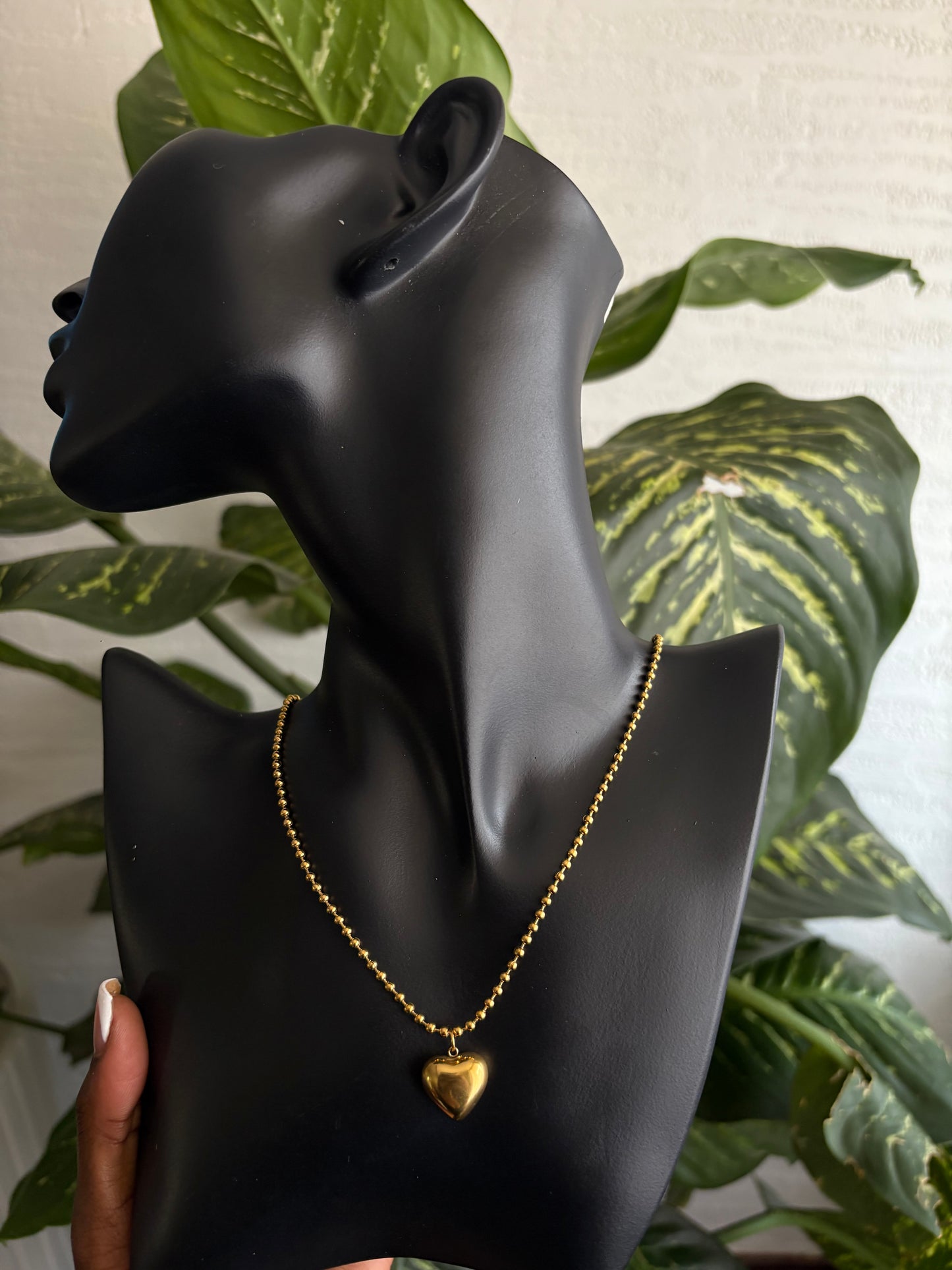 Love ribbed Necklace