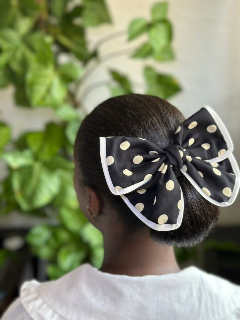 Classic Outline Bows