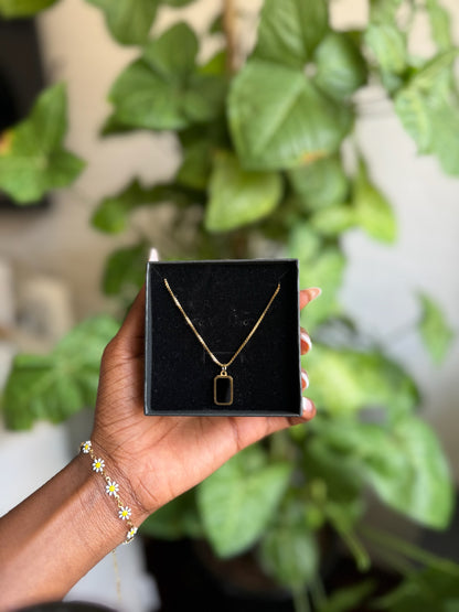 Long black pendant Necklace