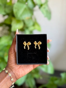 Akinyi Bow Studs