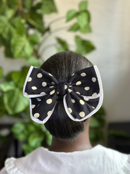 Classic Outline Bows