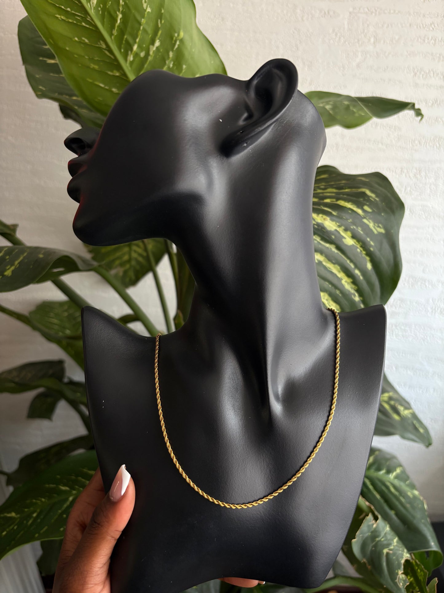 Gold Twist 4mm Neckalce