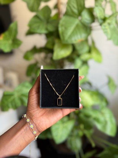 Long black pendant Necklace