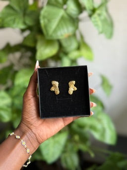 Akeyo Gold minis