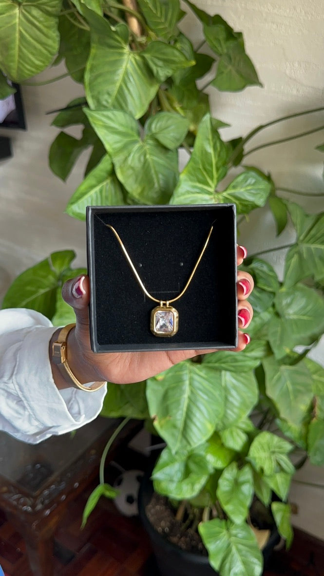 Jaberr Clasic Necklace