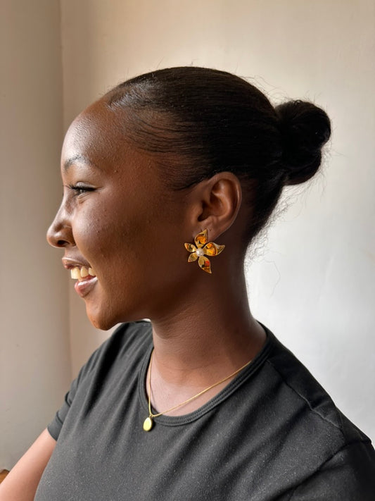 Akinyi Pearl Earrings