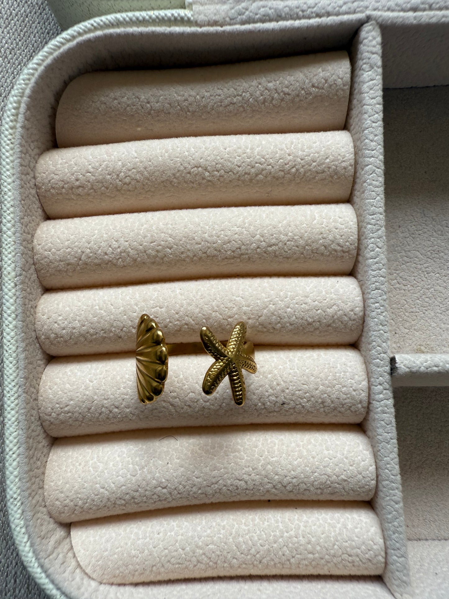 Gold Leaf & Star Ring