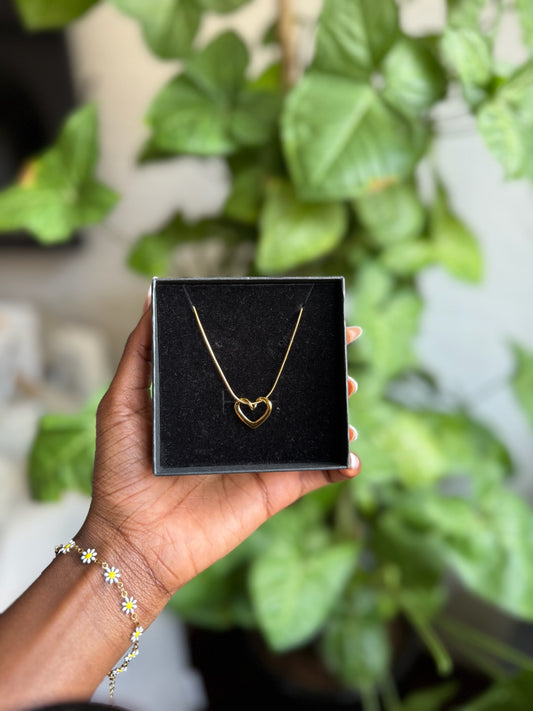 Love Around neckalce