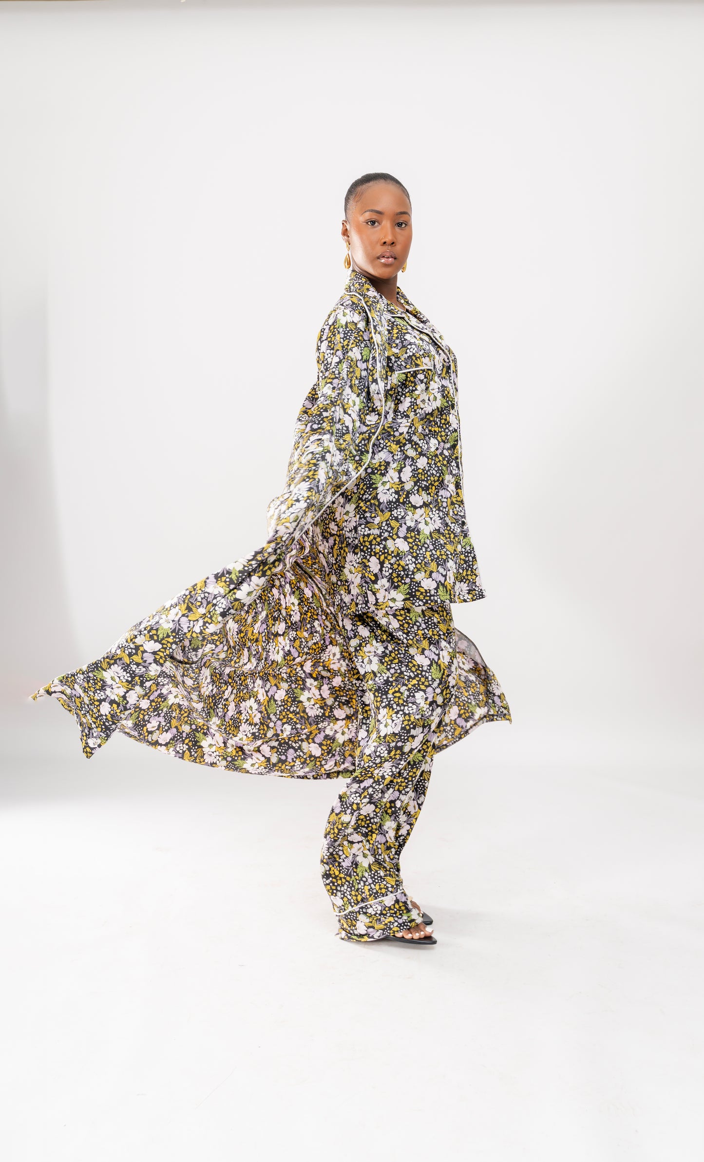 Royal Vintage Set {Pant set + Robe}