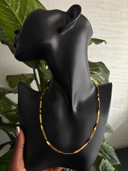 Ribbed Gold Necklace