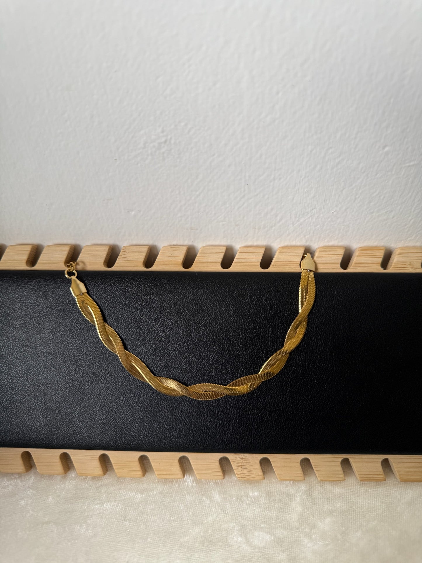 Jaberr Chris-crossed Bracelet