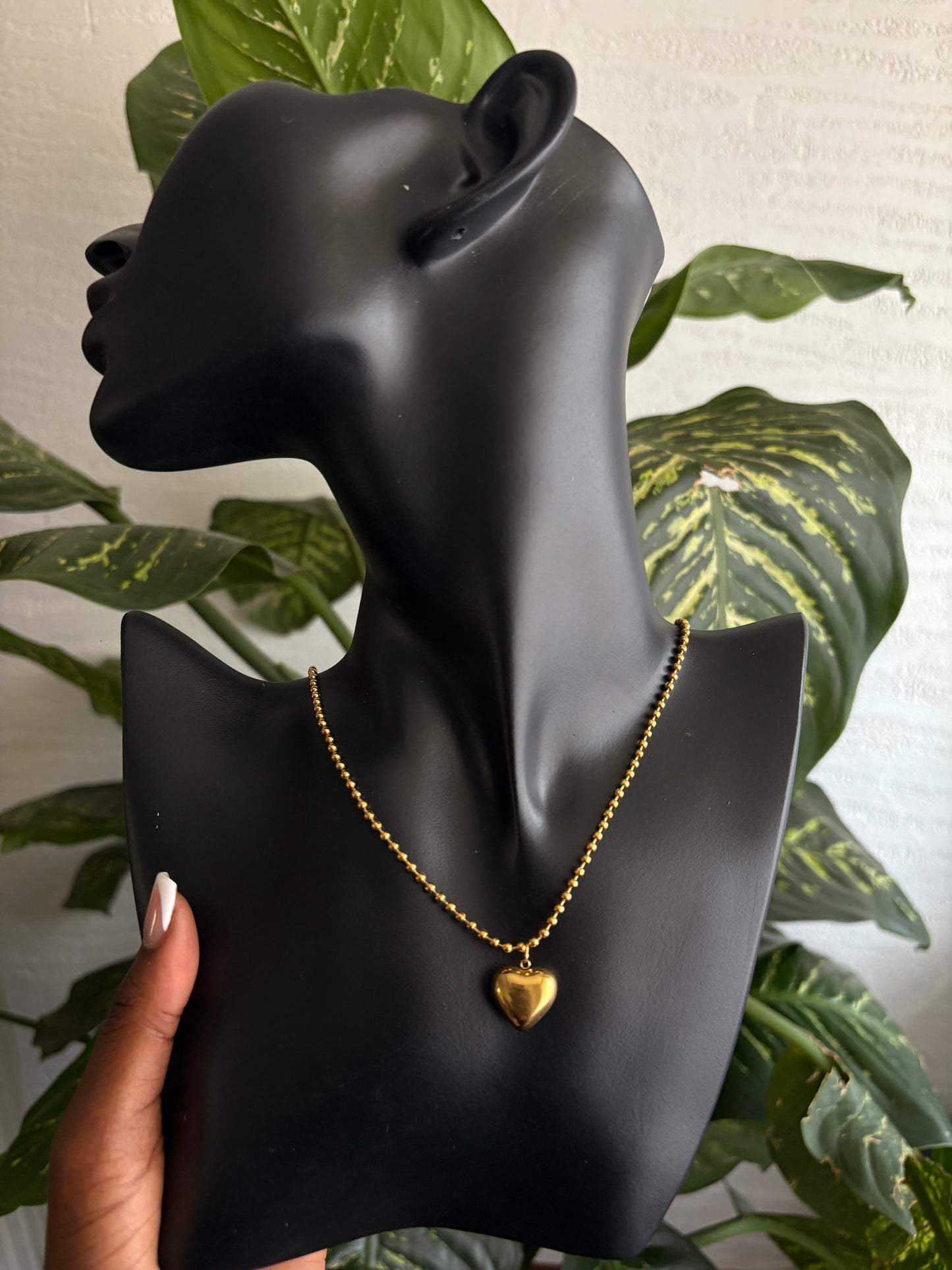 Love ribbed Necklace