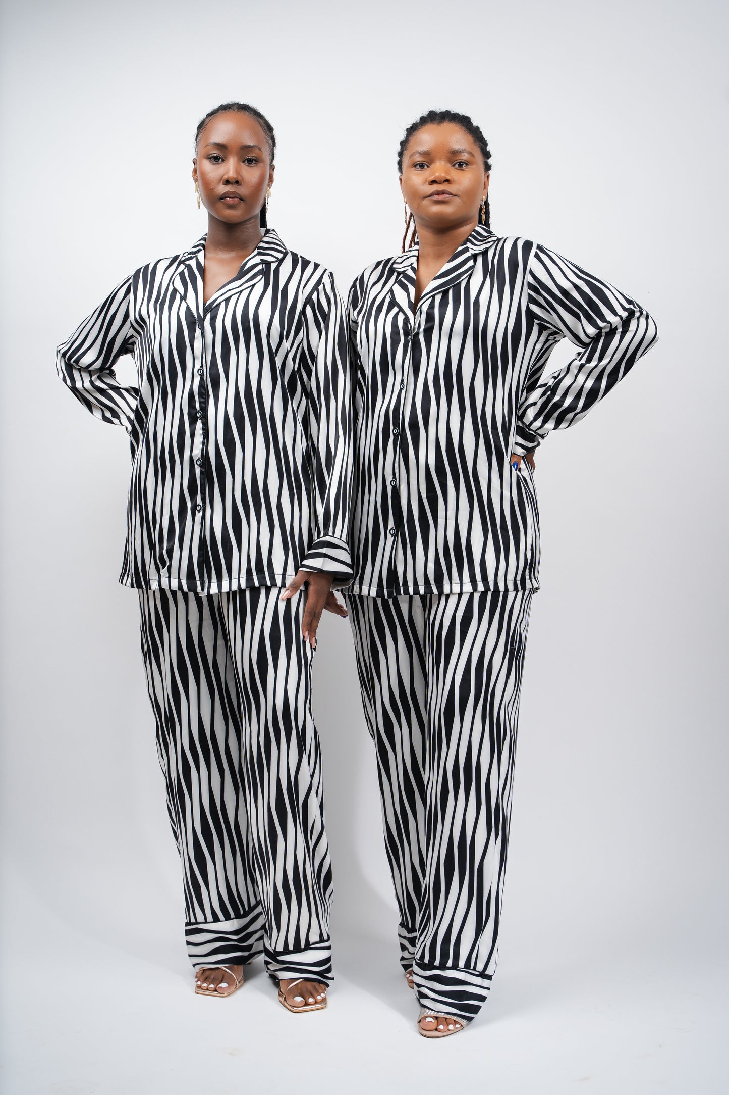 "It Girl" Zebra Silk Set